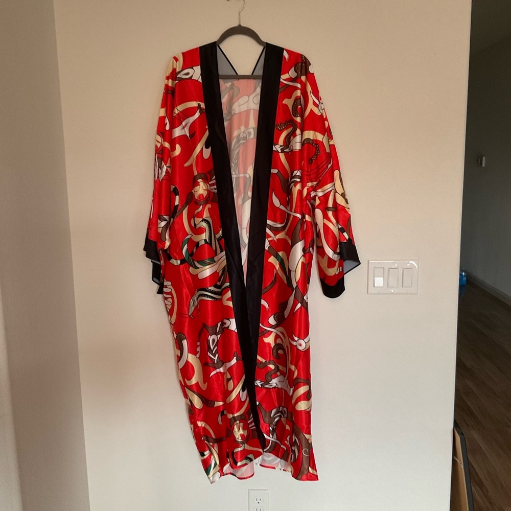 Women’s gown